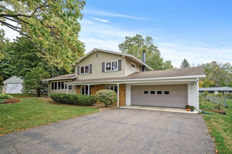 3926 Hazel St, White Bear Lake, MN 55110