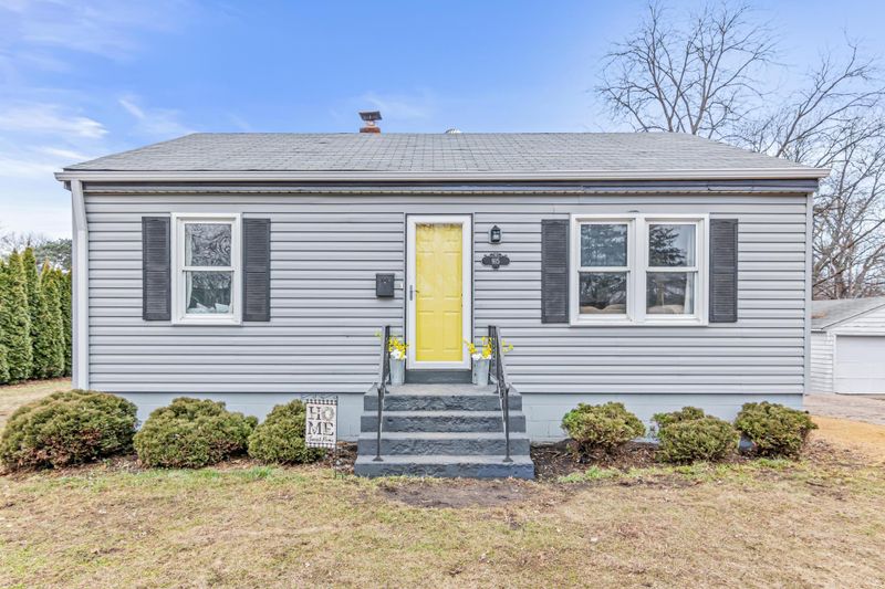 915 Selby Ave, Saint Paul Park, MN 55071