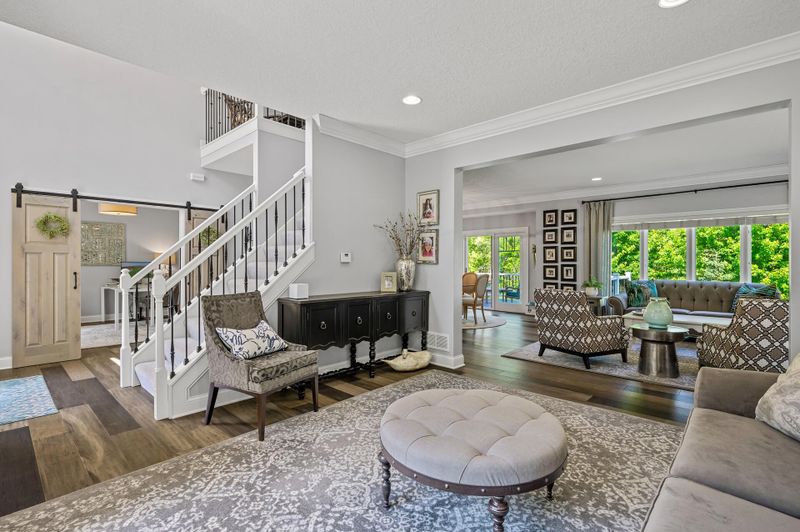 6800 Highover Dr, Chanhassen, MN 55317