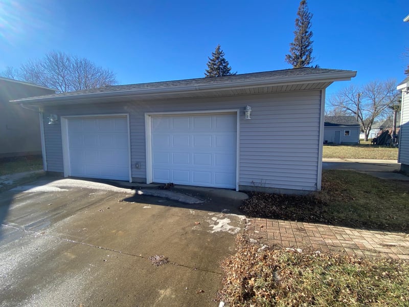 240 Elm St, Clements, MN 56224