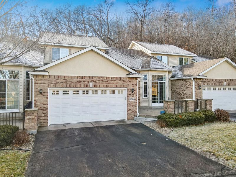 9105 Meadow Pl, Savage, MN 55378