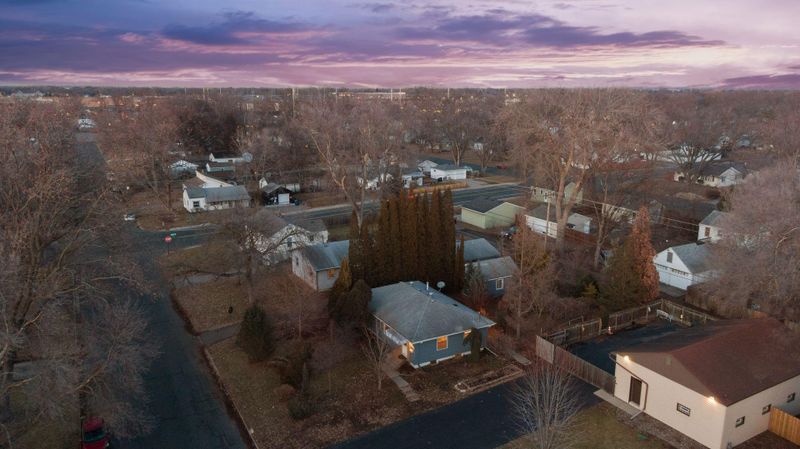 8213 Pillsbury Ave S, Bloomington, MN 55420