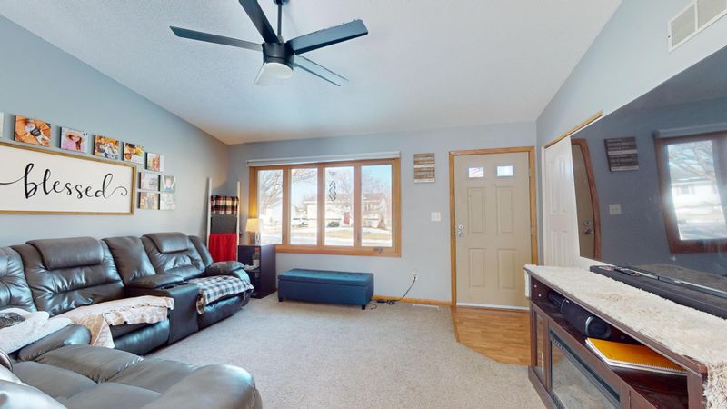 2120 50th St NW, Rochester, MN 55901
