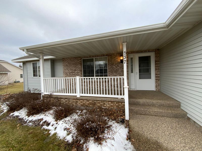 537 2nd St NW, Richmond, MN 56368