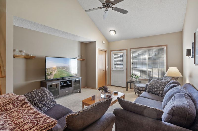 17081 Eagleview Way #24, Farmington, MN 55024