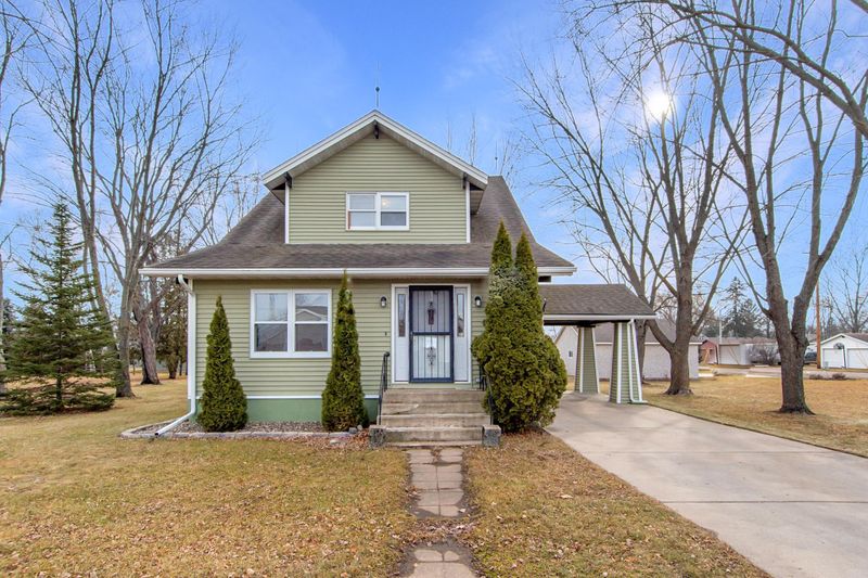 230 Park Ave SE, Pierz, MN 56364
