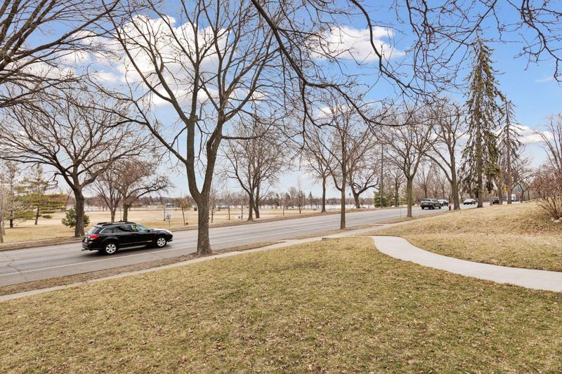 4936 Cedar Ave S, Minneapolis, MN 55417