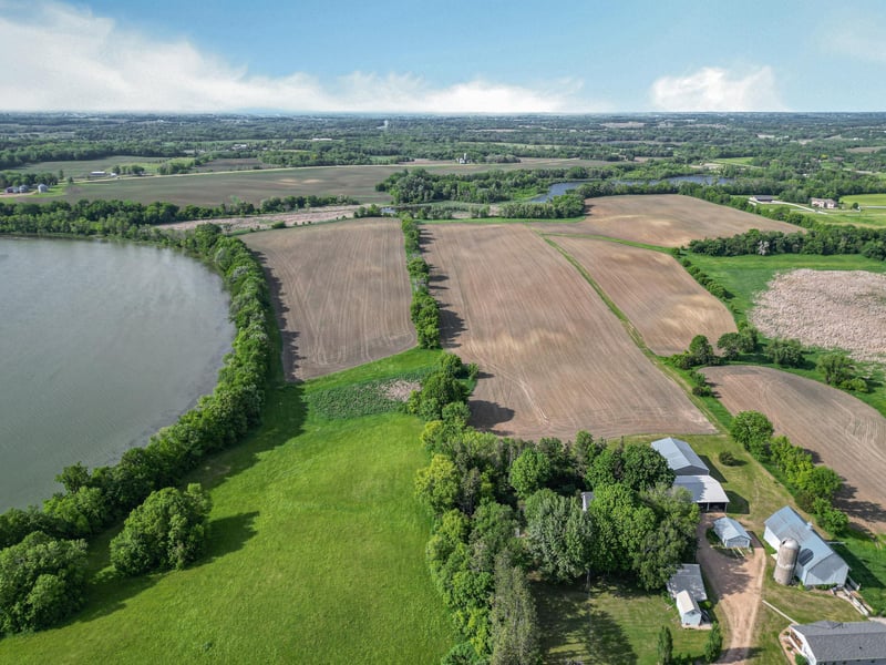 XXX Navajo Ave, Watertown, MN 55388