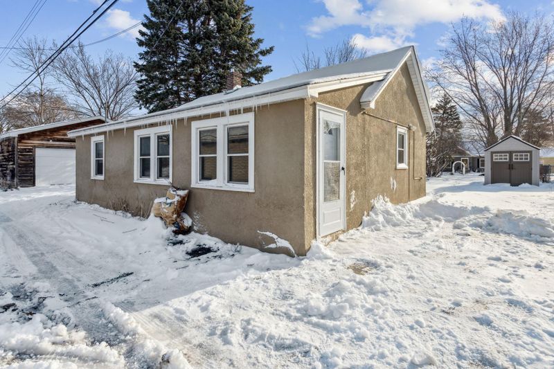 4519 N Thomas Ave N, Minneapolis, MN 55412