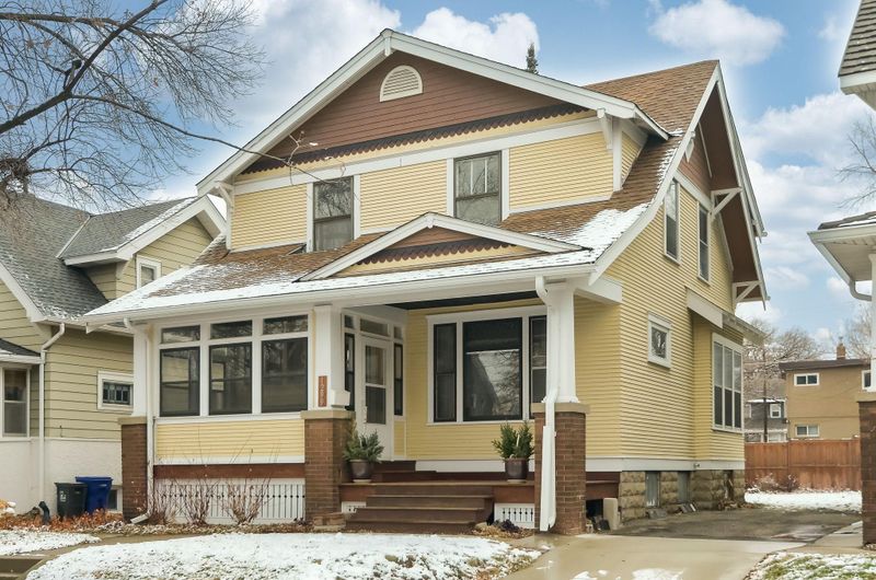 1299 Hague Ave, Saint Paul, MN 55104