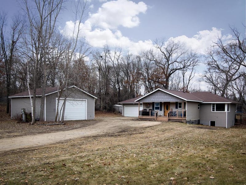 18447 Upper 207th St E, Welch, MN 55089