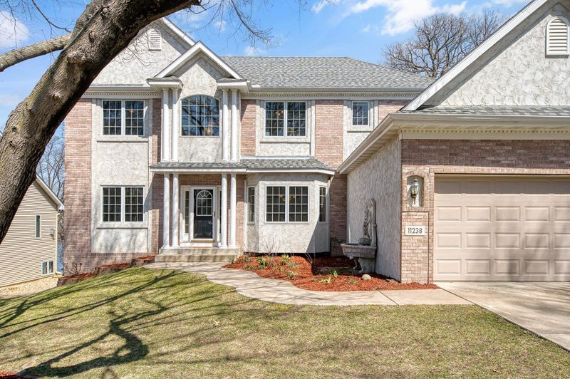11238 Mississippi Dr N, Champlin, MN 55316