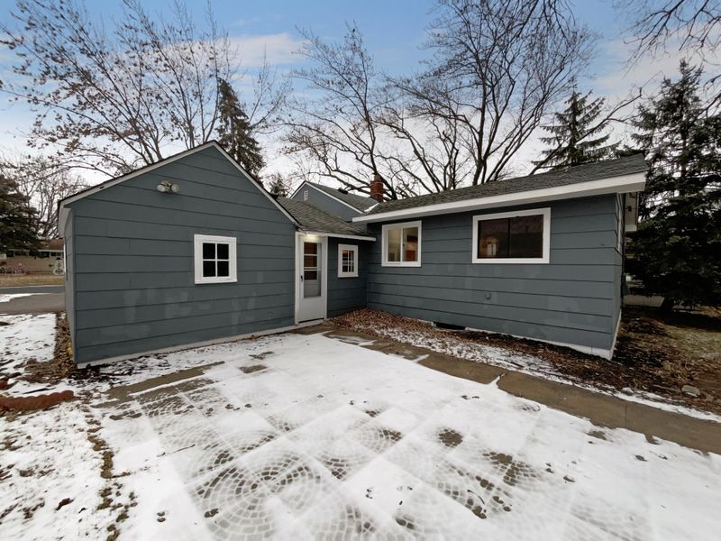 6032 2 1/2 St NE, Fridley, MN 55432