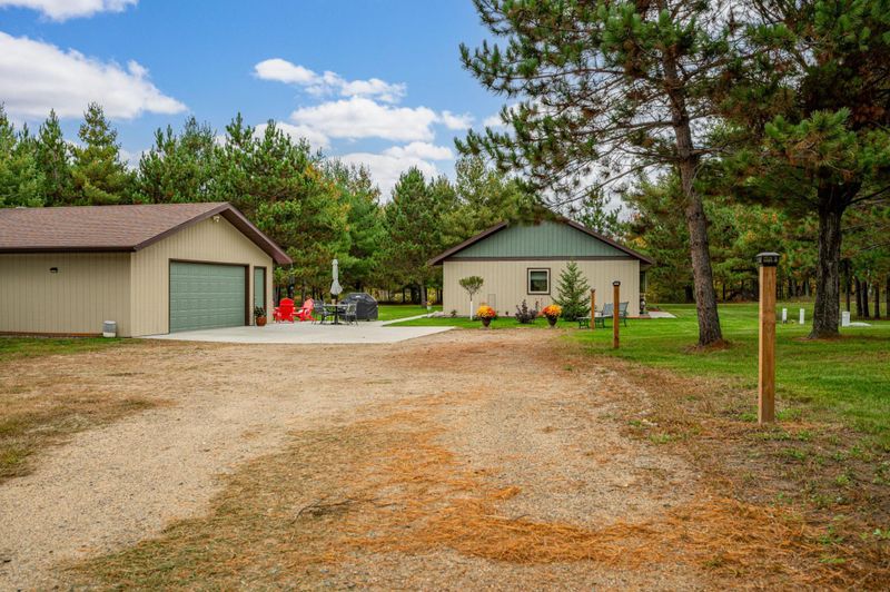 17800 Danson Dr, Grand Rapids, MN 55744
