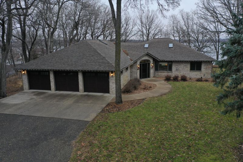 2511 66th Ave NE, Willmar, MN 56201