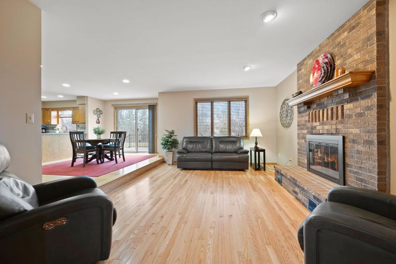 4316 Edinbrook Ter, Brooklyn Park, MN 55443