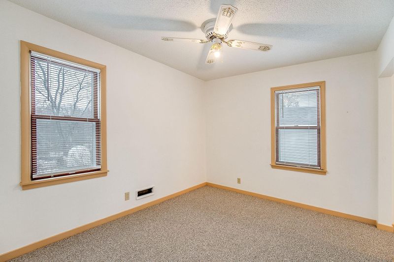 2307 Knoll Dr, Mounds View, MN 55112