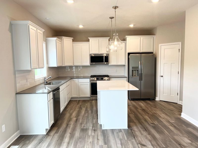 3028 Ironwood Blvd, Chaska, MN 55318