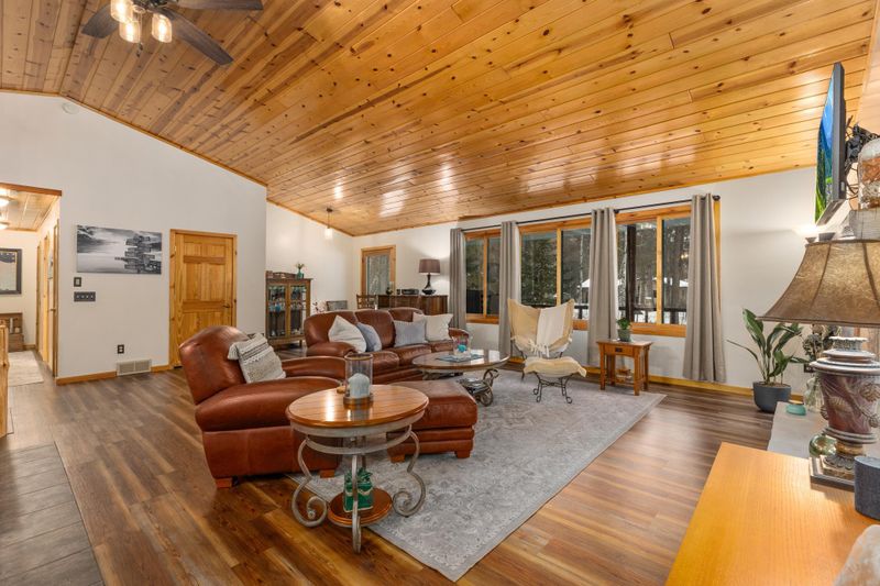 16125 Miles Cir, Brainerd, MN 56401