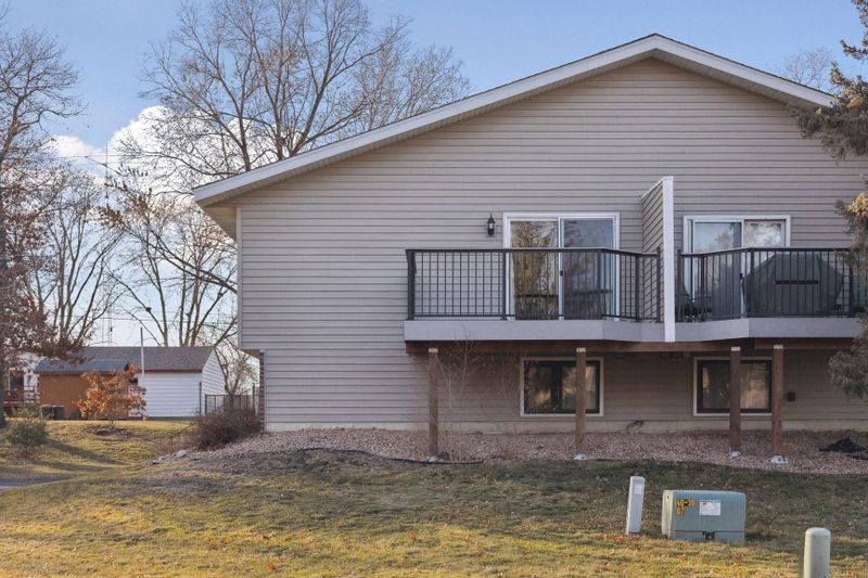 9878 7th St NE, Blaine, MN 55434