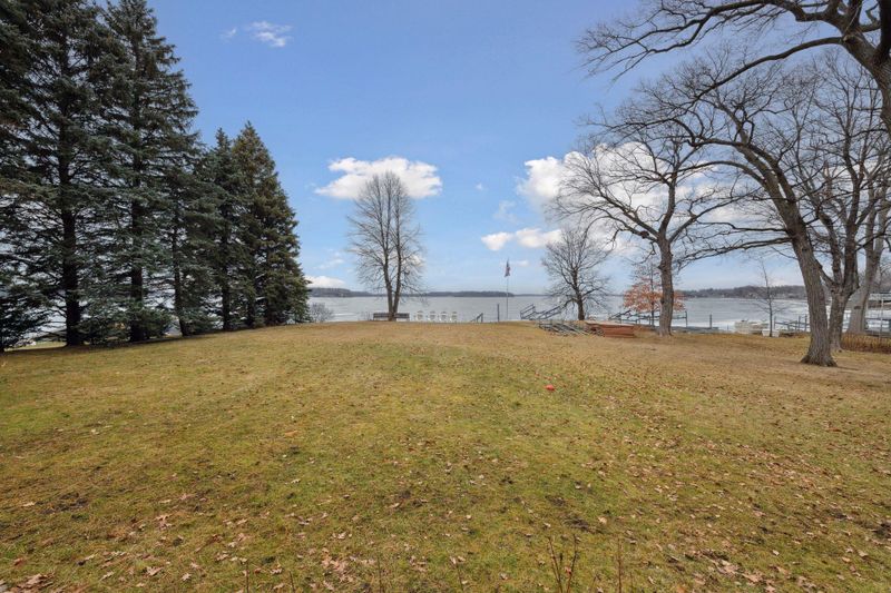 21710 Fairview St, Greenwood, MN 55331