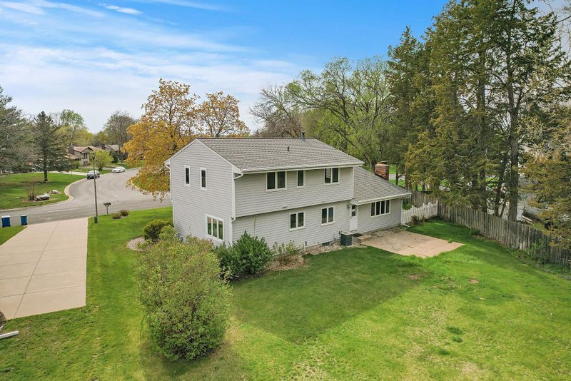 10631 Wentworth Ave S, Bloomington, MN 55420