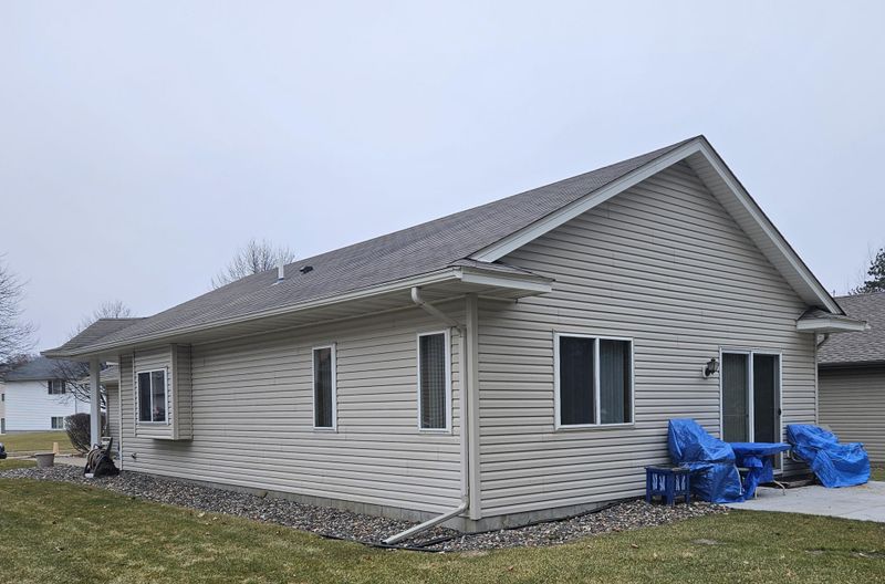 25602 Forest Boulevard Ln, Wyoming, MN 55092