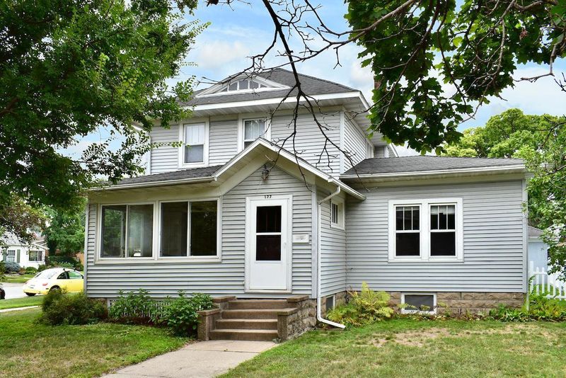 177 E 5th St, Winona, MN 55987