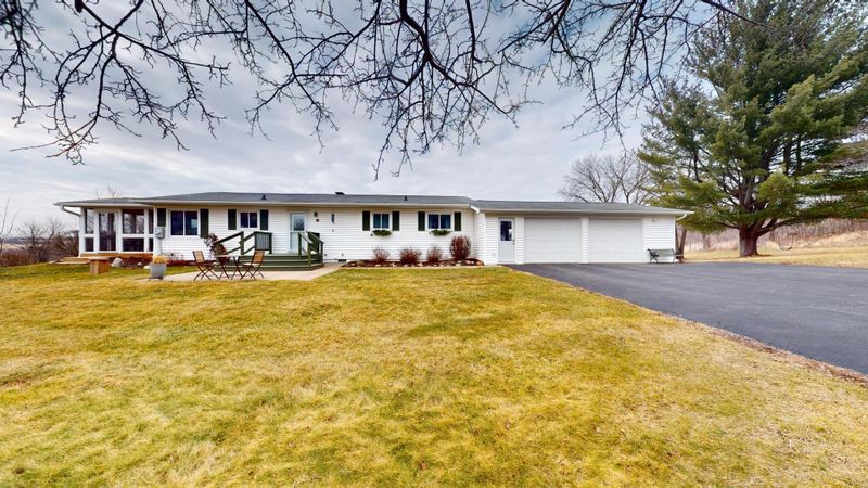 W21429 Brown Addition Ln, Gale Twp, WI 54630