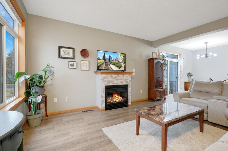 2030 Parkway Ave, Shakopee, MN 55379
