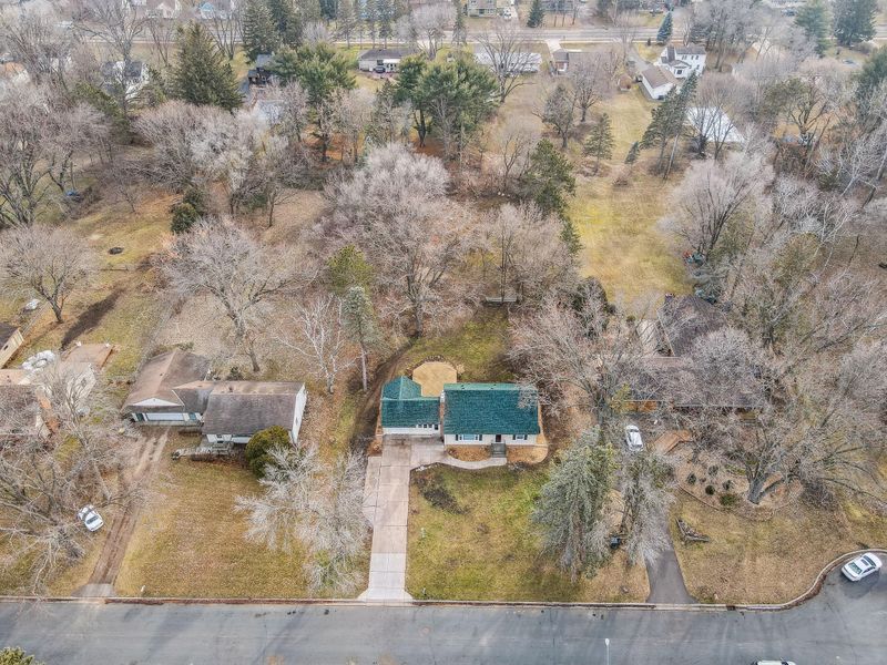 1968 Rishworth Ln, White Bear Lake, MN 55110