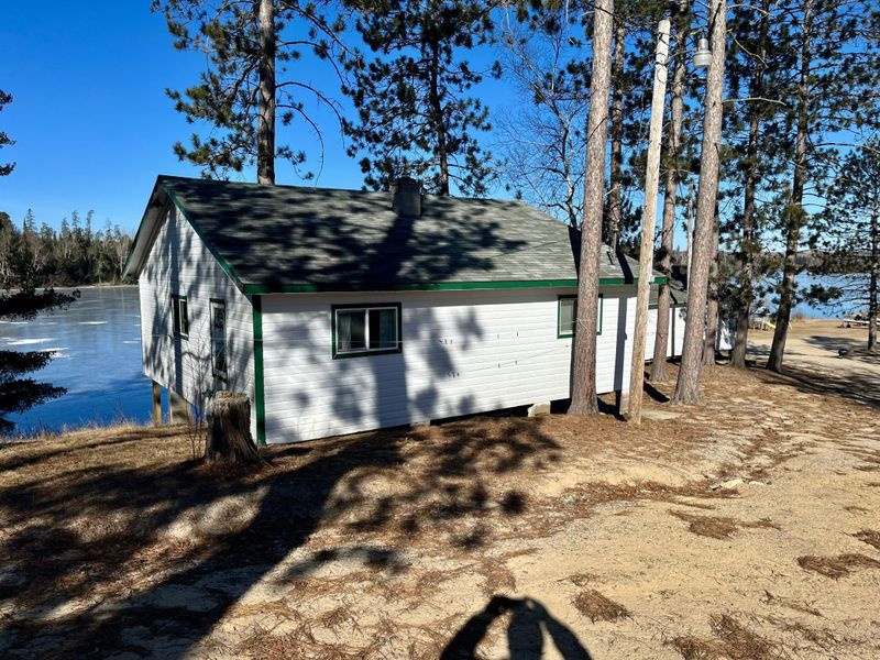 45683 Big Balsam Camp Rd, Bovey, MN 55709