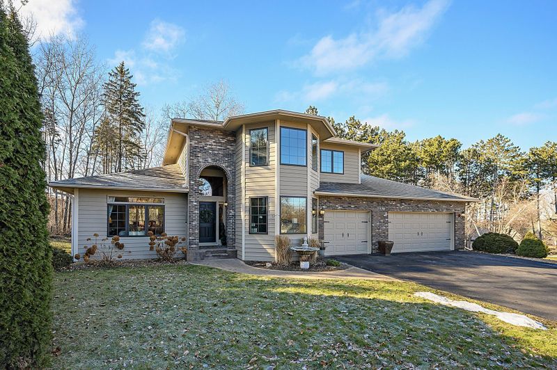 15872 Garden View Ct, Apple Valley, MN 55124