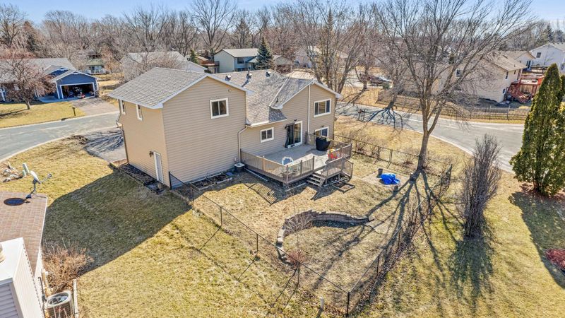 7440 Chippewa Trl, Chanhassen, MN 55317