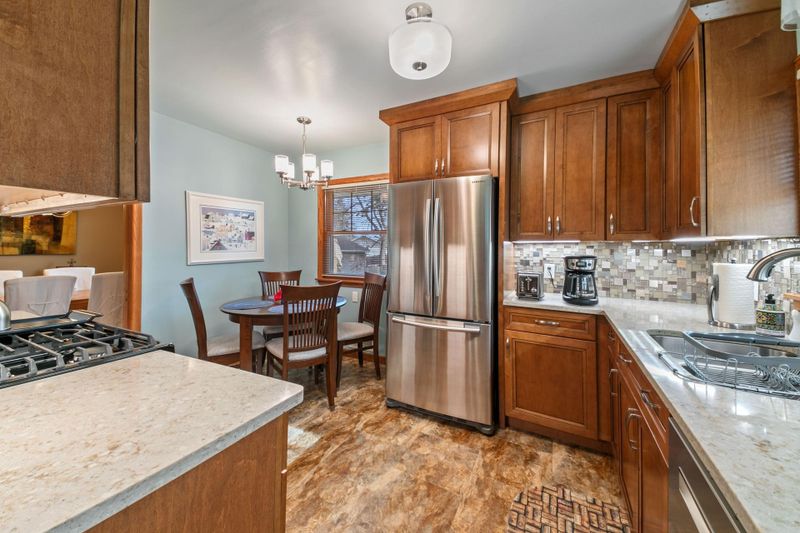 32 Kipling St, Saint Paul, MN 55119