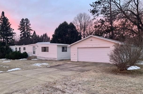 105 S Clifford Ave S, Sebeka, MN 56477