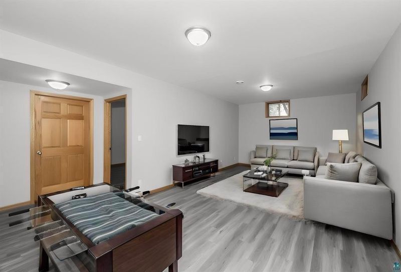 259 Koski Rd, Esko, MN 55733