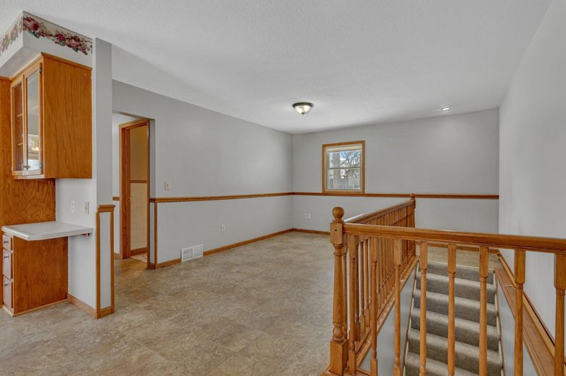 511 8th St, Albany, MN 56307