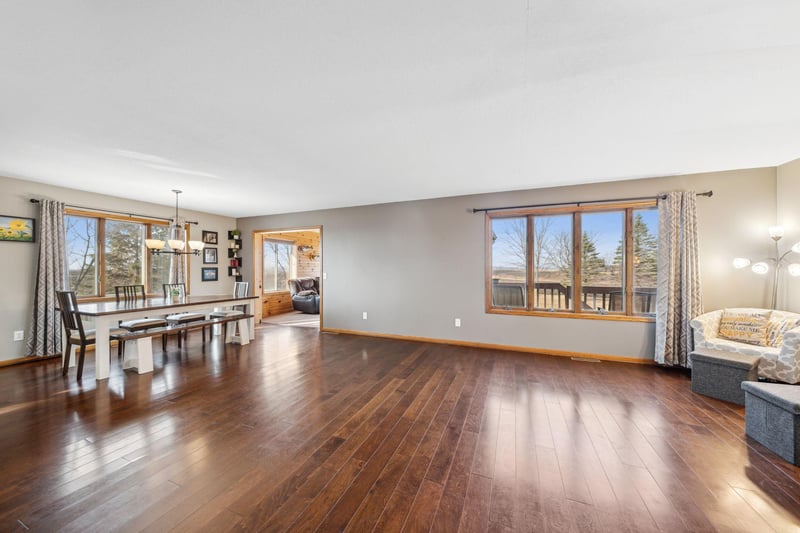 9120 County Road 33, Norwood Young America, MN 55397