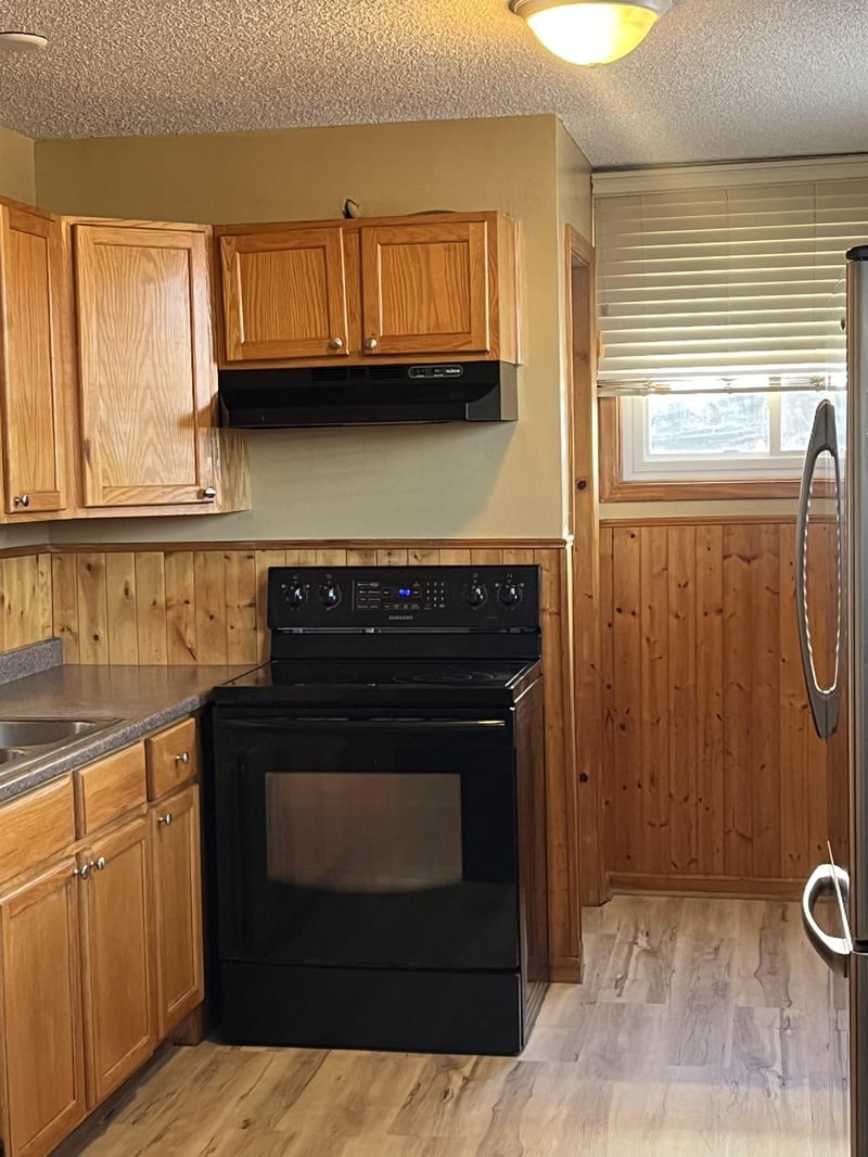 4733 Welcome Ave N, Crystal, MN 55429