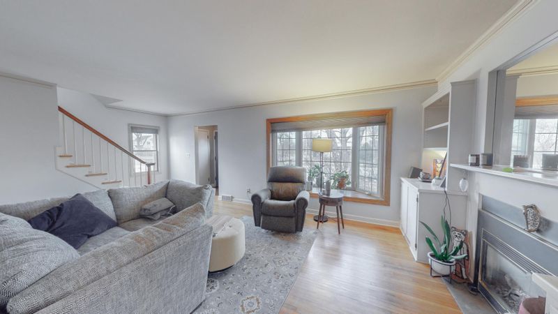 1242 2nd St NW, Rochester, MN 55901