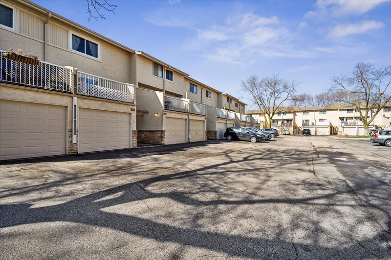 1760 Meadowlark Ct #31760, Eagan, MN 55122