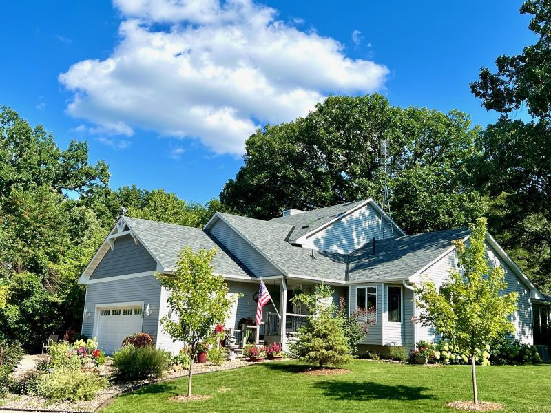 752 River Ridge Rd, River Falls, WI 54022