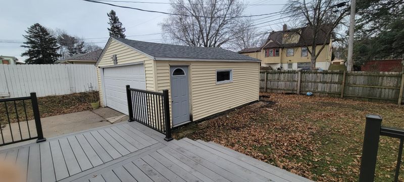2100 S Suburban Ave, Saint Paul, MN 55119