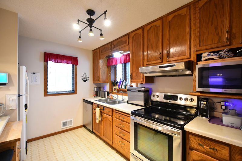 255 Spates Ave, Red Wing, MN 55066