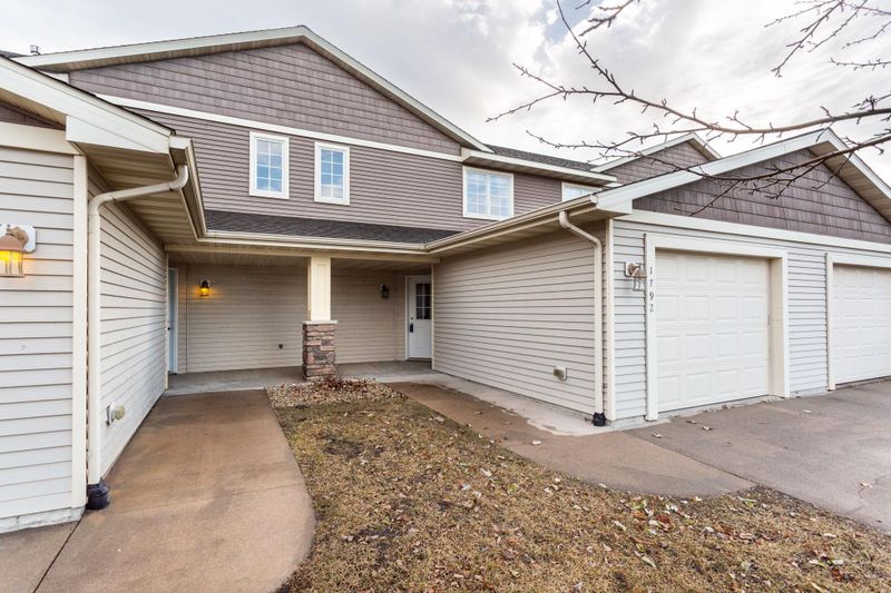 1792 Bennett St, River Falls, WI 54022