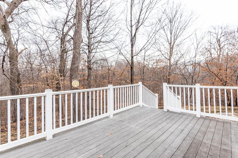 129 Shiloh Ct, Mankato, MN 56001