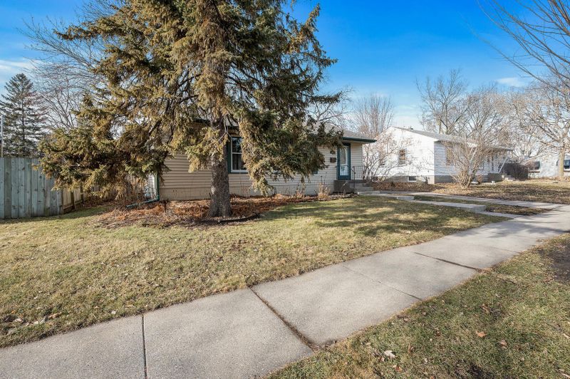 1215 Saint Paul Ave, Saint Paul, MN 55116