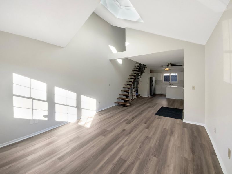 2025 Creekside Way, Saint Paul, MN 55119