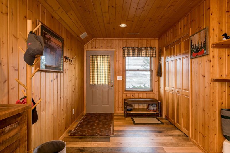46774 Glens Beach Rd, Waterville, MN 56096